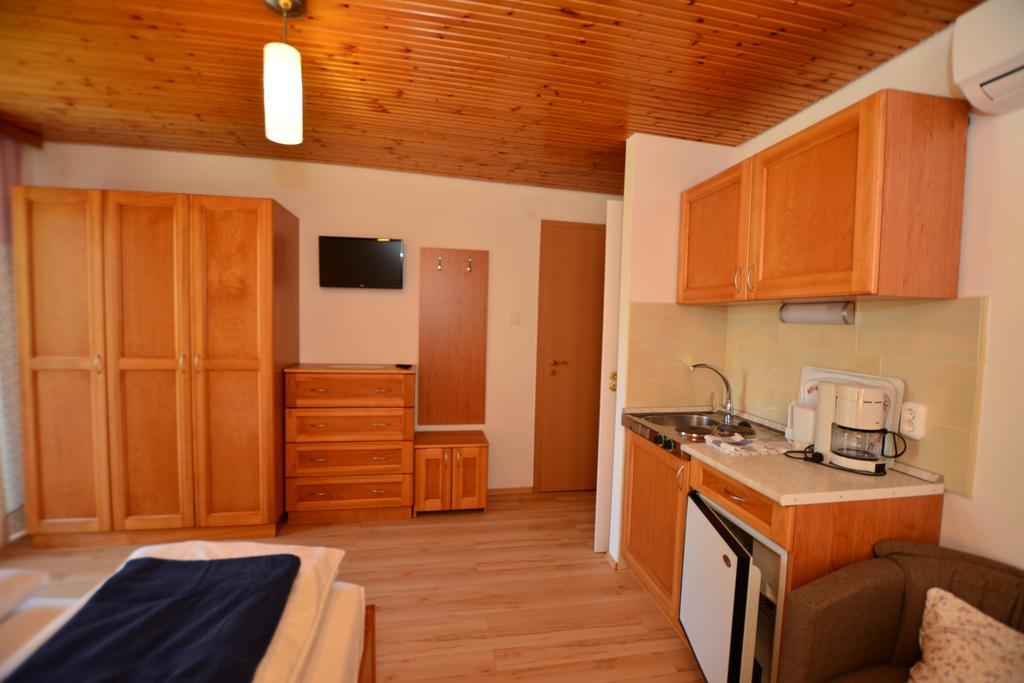 Viragoskert Apartman Hévíz Cameră foto