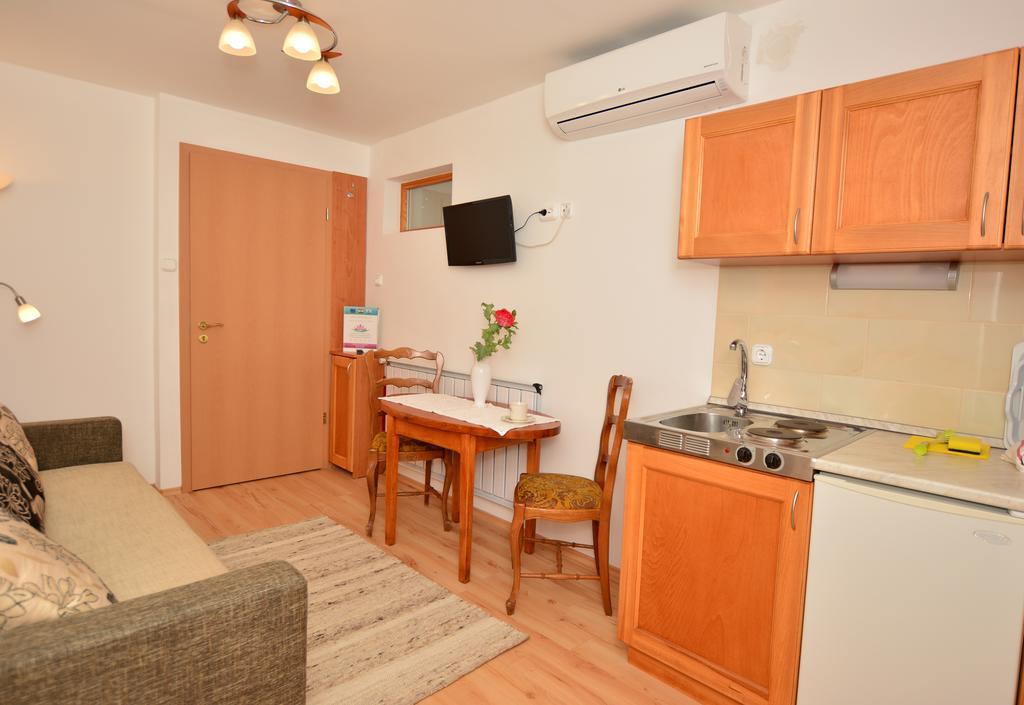 Viragoskert Apartman Hévíz Cameră foto